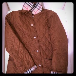 Authentic Burberry quilted brown jacket. Medium.